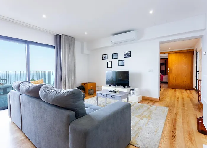 Casa Das Escaleiras By Atlantic Holiday