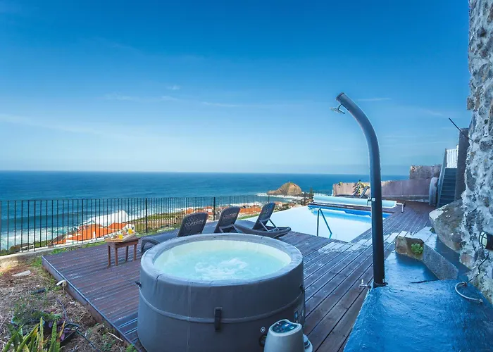 Casa Das Escaleiras By Atlantic Holiday